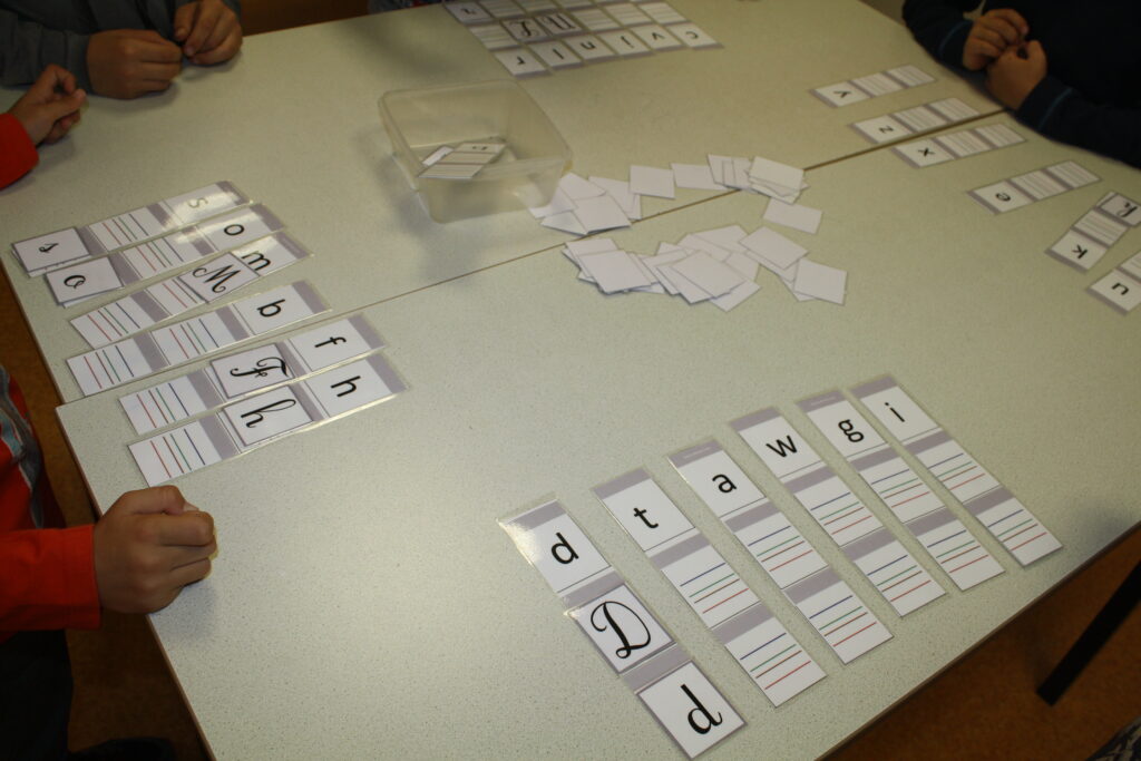ATELIERS : JEUX avec les LETTRES • ReCreatisse
